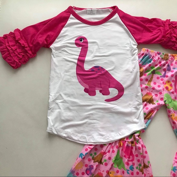 Boutique Pink Dinosaur 🦕 🦕🦖🦖 outfit - Picture 2 of 8